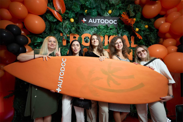 CORPORATE events and PARTIES / go to section…