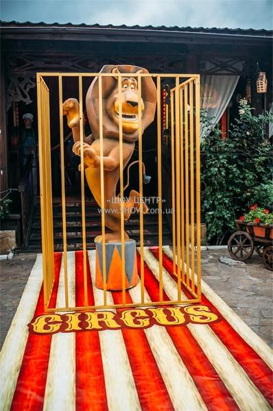 EVENT DECOR PRO / go to section…