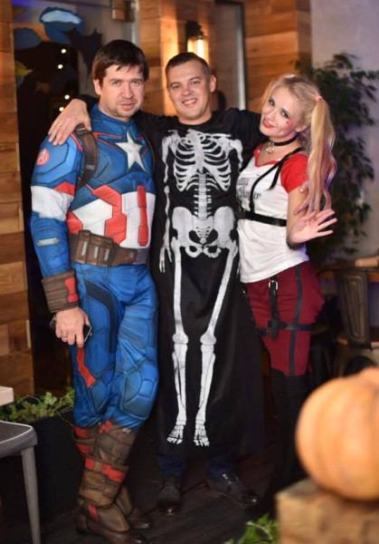 CORPORATE events and PARTIES / go to section…