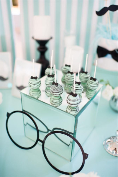 CHILDREN'S PARTIES / go to section…