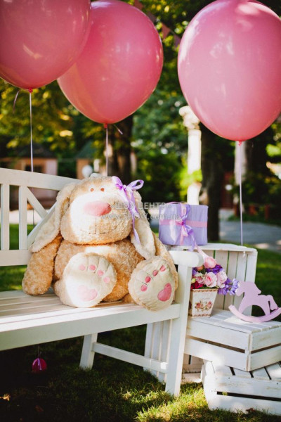 CHILDREN'S PARTIES / go to section…