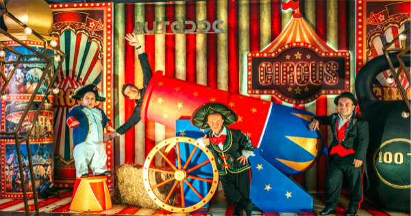 EMOTIONAL TEAMBUILDING & TRAININGS / ideas / options / implementation / go to section…