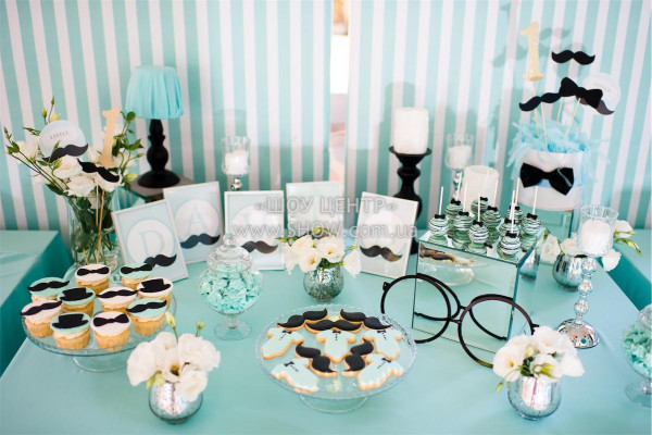 CHILDREN'S PARTIES / go to section…