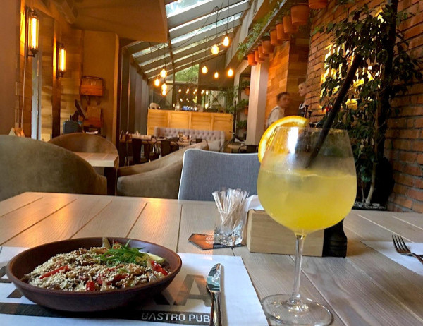 Gastro Pub "FISHKA" (Odesa, Ukraine) / go to section…