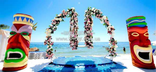 CHILDREN'S PARTIES / go to section…