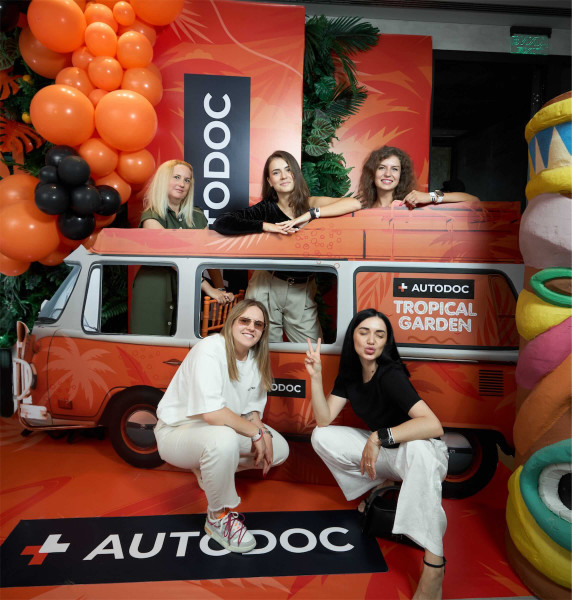 CORPORATE events and PARTIES / go to section…