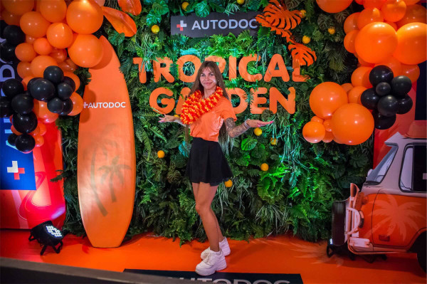 CORPORATE events and PARTIES / go to section…