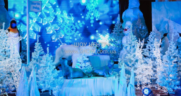 CHILDREN'S PARTIES / go to section…