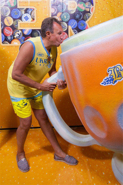 EMOTIONAL TEAMBUILDING & TRAININGS / ideas / options / implementation / go to section…