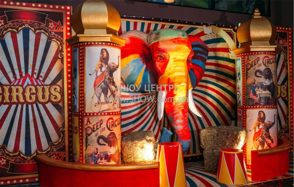 CHILDREN'S PARTIES / go to section…