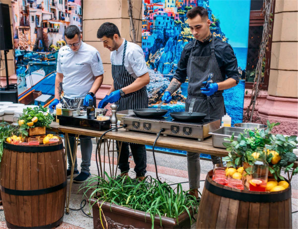 Company "EVENT CATERING" (Odesa, Ukraine) / go to section…