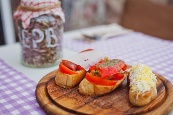 Park cafe "EVENT cafe" (Odesa) / go to section…